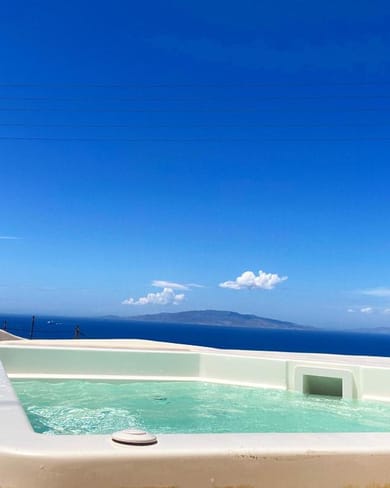 Superior Cave House with Plunge Pool and Sew View