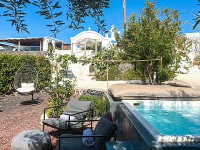 Grand Cave House with Shared Plunge Pool