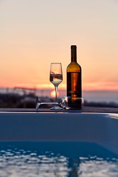 Elysian Santorini Oia - Image 5