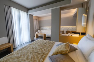 Deluxe Sea View Upper Floor