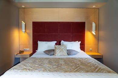 Elysion Hotel - Image 2