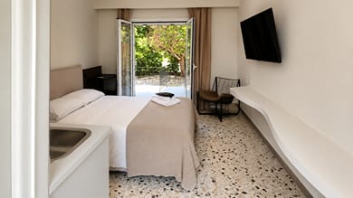Elysium Apartments - Image 5