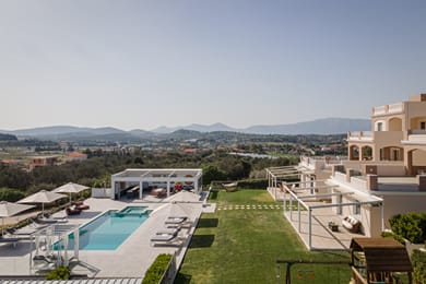 Ema's Guest House - Image 4