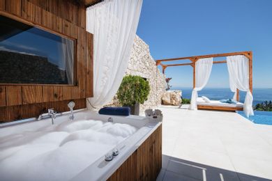 Honeymoon Suite 2 persons