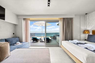 Junior Suite Sea View with Jacuzzi
