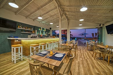 Emi Seaside - Image 3