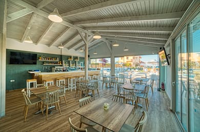 Emi Seaside - Image 6