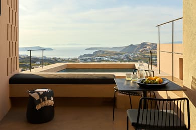 Enorme EOS Santorini - Adults Only - Image 3