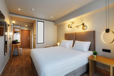 Enorme Epavli Urban Living - Image 5