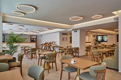 Enorme Epavli Urban Living - Image 4