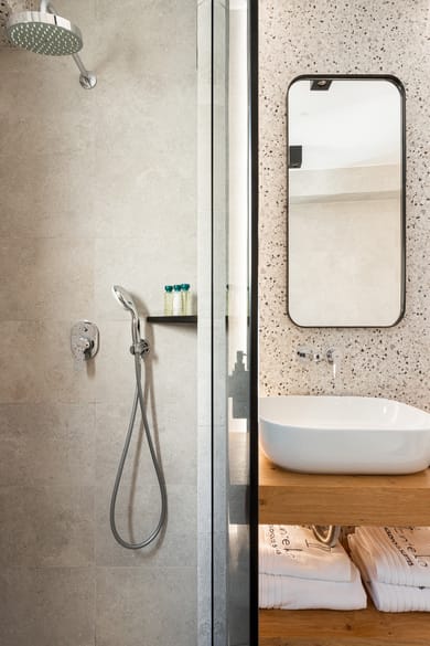 Deluxe Rooms With Balcony B_10 C _11