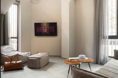 Two Bedroom Grand Suite G_01