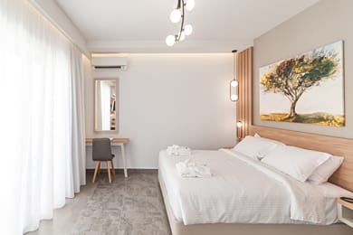 Epavli Boutique Hotel - Image 3