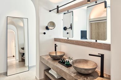 Honeymoon Suite with Plunge Pool
