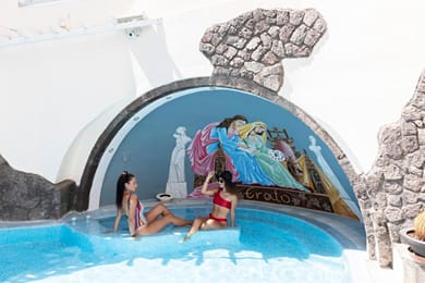 Erato Apartments Firostefani - Image 5