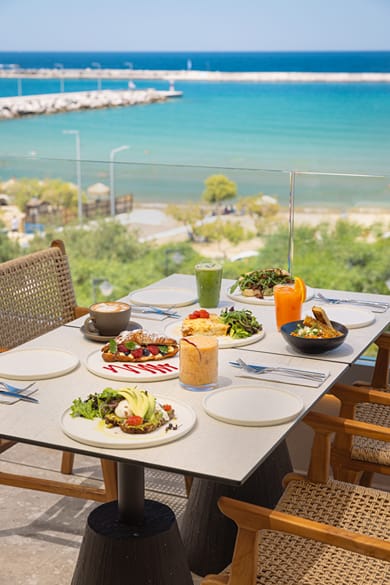 Erato Seaside Hotel - Image 7