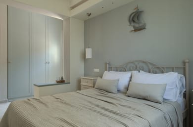 Superior One Bedroom Apartment