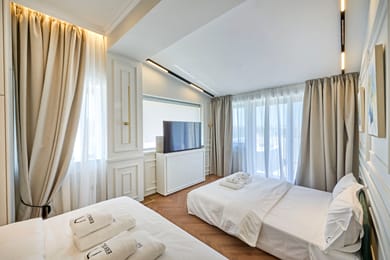 Ermou 99 Intelligent Private Suites - Image 6