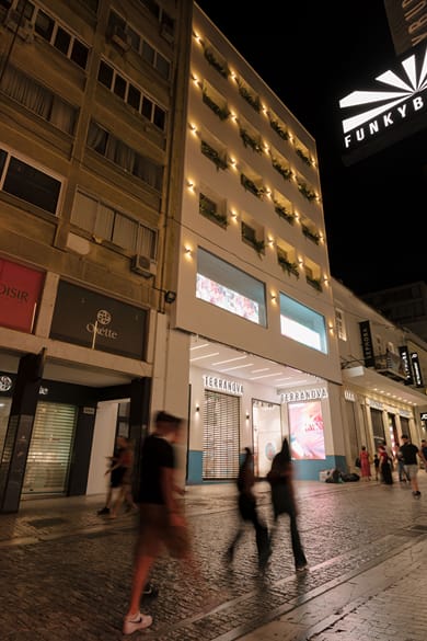 Ermou 26 Hotel - Image 4