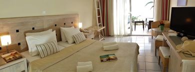 Cozy Double Room with Sea View