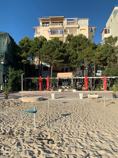 Espana Aparthotel - Image 5