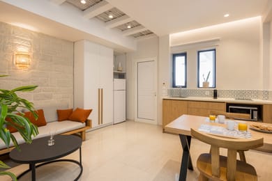 Superior One Bedroom Apartment with King Bed