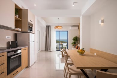 Three Bedroom Apartment with Sea View