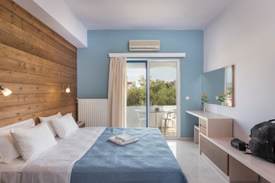 Esplanade Apartments Chania - Image 4