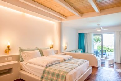 Summer Sea View Room with Private Pool