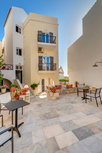 Ethrion Hotel Syros City - Image 5