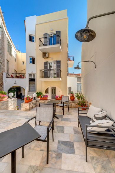 Ethrion Hotel Syros City - Image 6