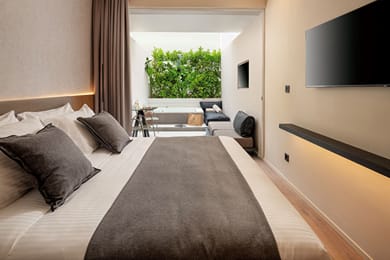 Evanik Chic Hotel - Image 6