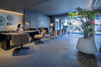 Evanik Chic Hotel - Image 4