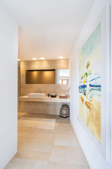 7-Bedroom Villa Beachfront with Private Pool