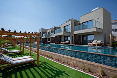 Exotic Sea Boutique - Image 2