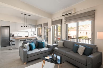 The Good Life Archanes