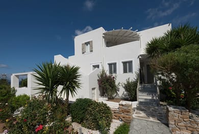 Faros Villa Small Hotel & Restaurant - Image 5