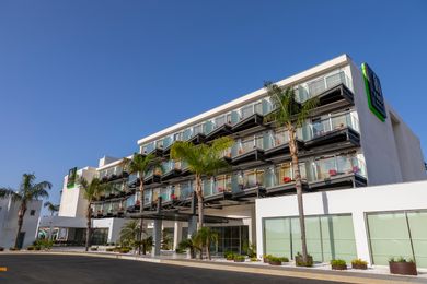 Faros Hotel Ayia Napa - Image 4