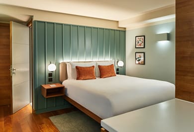 master Farringdon London - Image 2