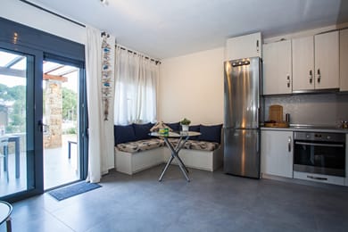 Athena - Beachfront House in Pefkohori