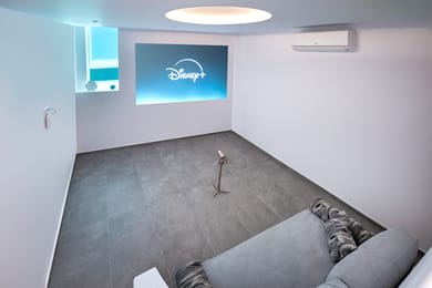 Felicity Cave Suites - Image 7