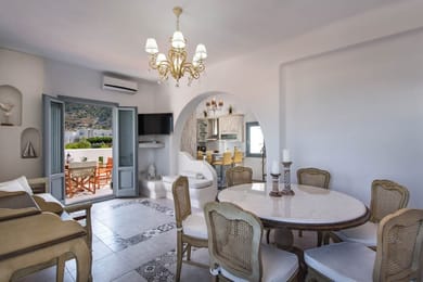 Gregoire Villa