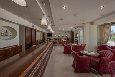 Filippos Hotel Halkidiki - Image 4