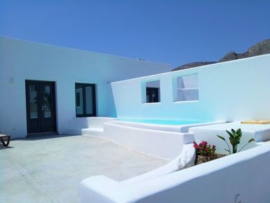 Junior suite with jetted Pool
