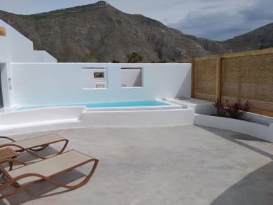 Junior suite with jetted Pool