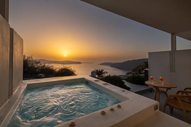 Honeymoon Junior Suite with Outdoor Jacuzzi