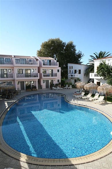 Flamingos Hotel - Image 6