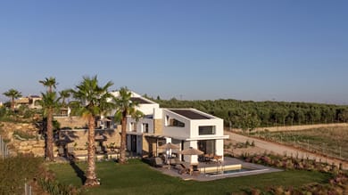 Flamingo Living Suites & Villas - Image 7
