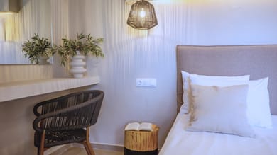 One Bedroom Sea View Apartment