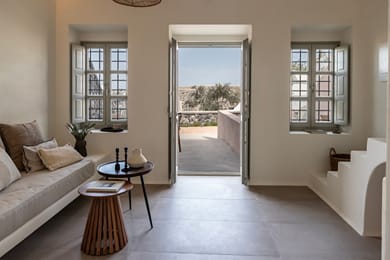 Frescoes Luxury Suites - Image 4